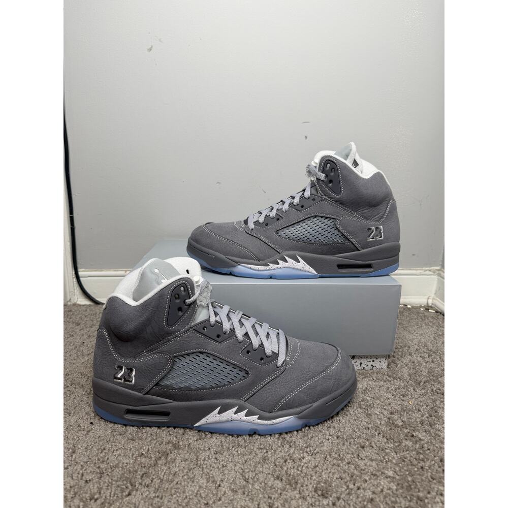 Air Jordan 5 Retro Wolf Grey Shoes Size 12